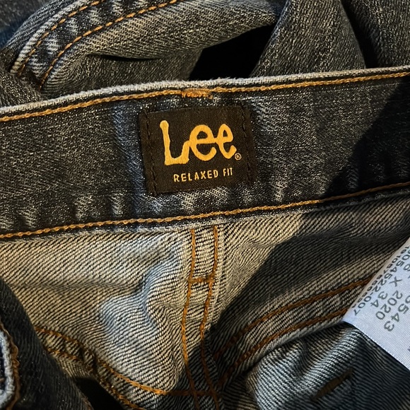 NWOT Lee Relaxed Fit Jeans - Picture 5 of 6